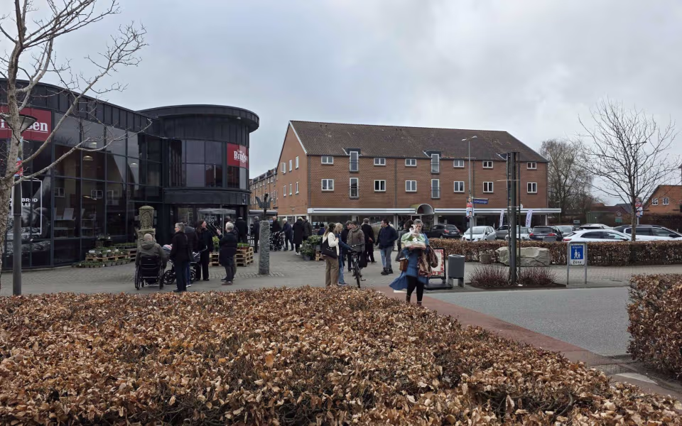Stor opbakning til åbningsfest i Ølgod midtby