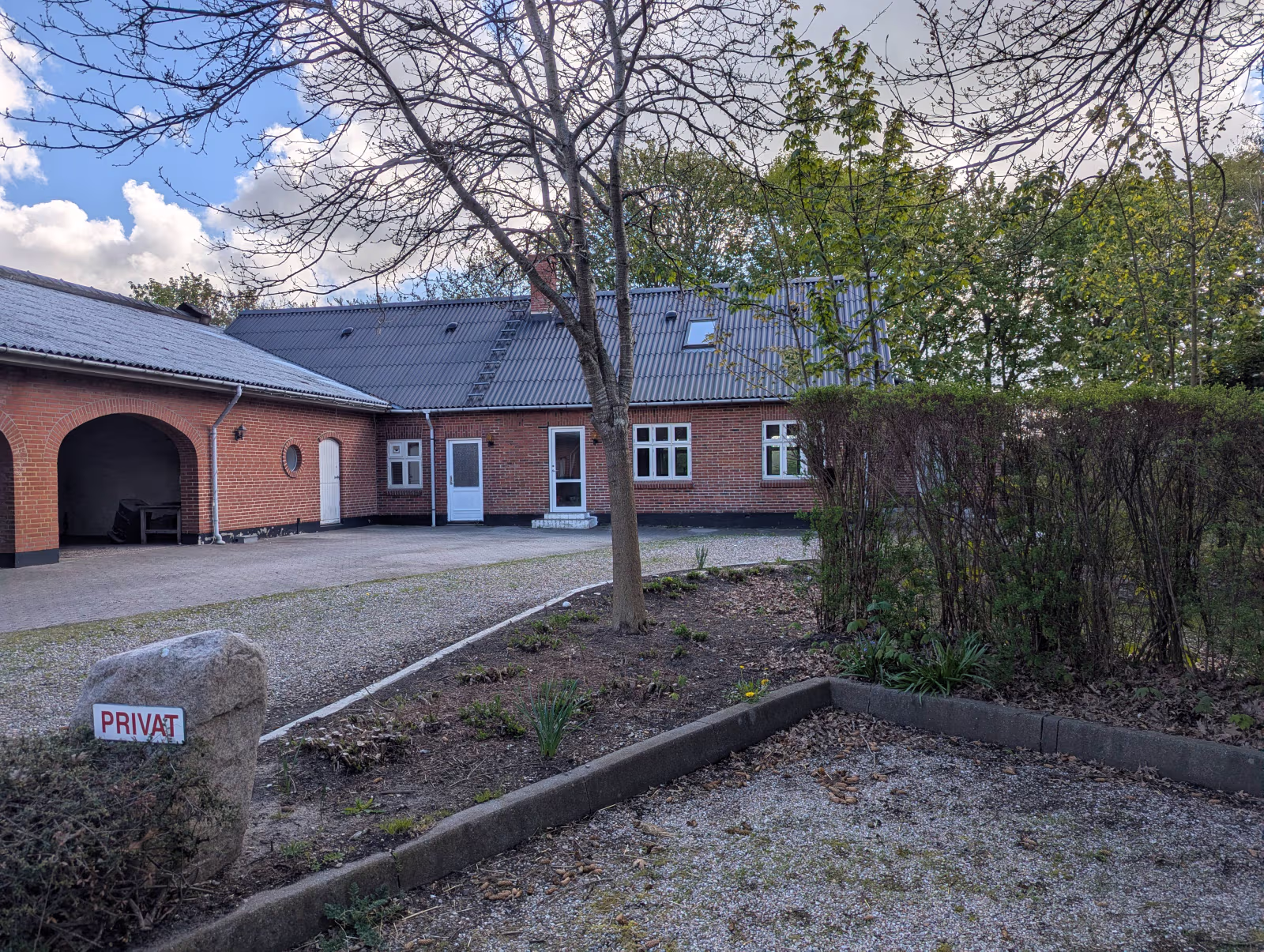 Hus ved Ansager udlejes snarest