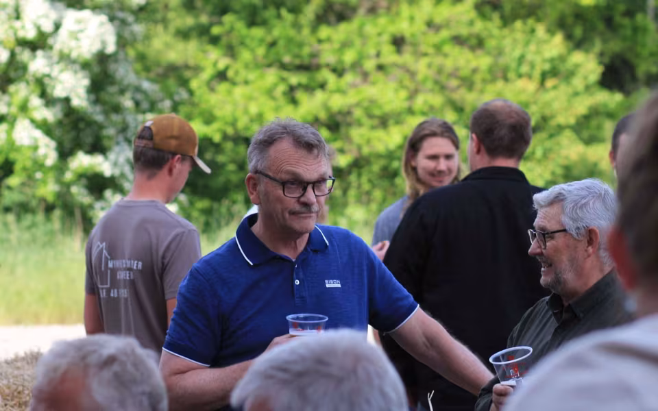 Sidste hilsen i stalden