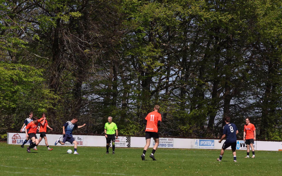 HTS fodbold serie 3 herre tabte 0 -1 til Alslev på Tistrup Stadion.