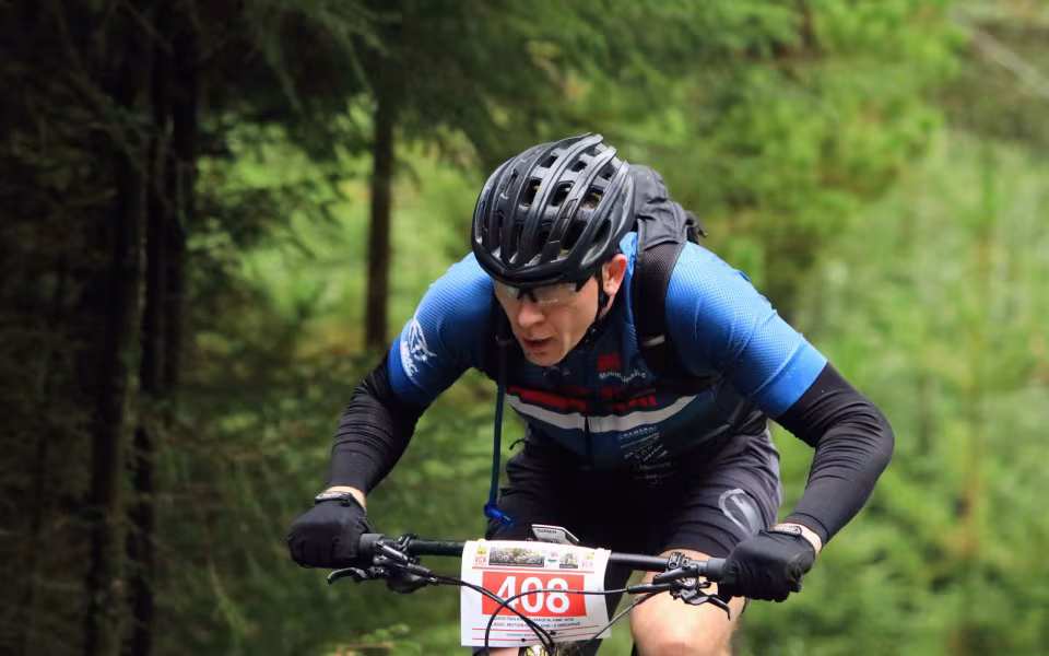 Mountainbike ryttere imponerede trods vådt vejr