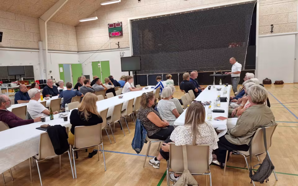 Bid møde Hodde Tistrup Hallen