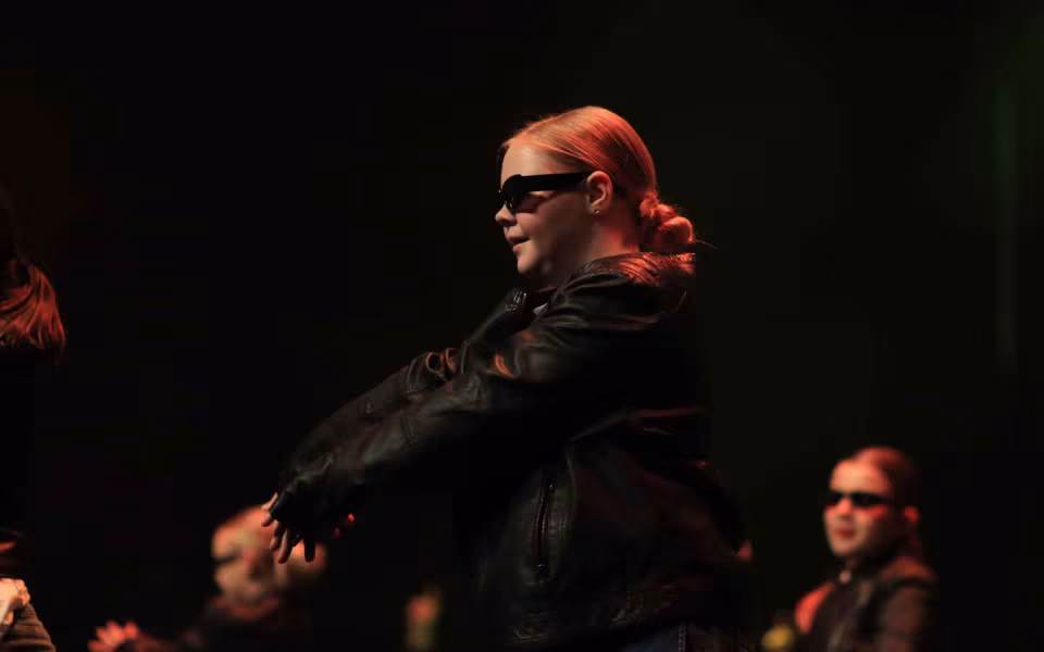 Dance Company Twenty Juleshow begejstrede 1200 publikummer