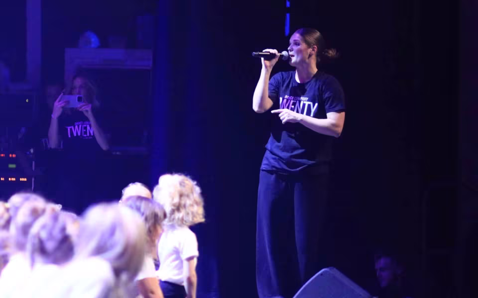 Dance Company Twenty Juleshow begejstrede 1200 publikummer