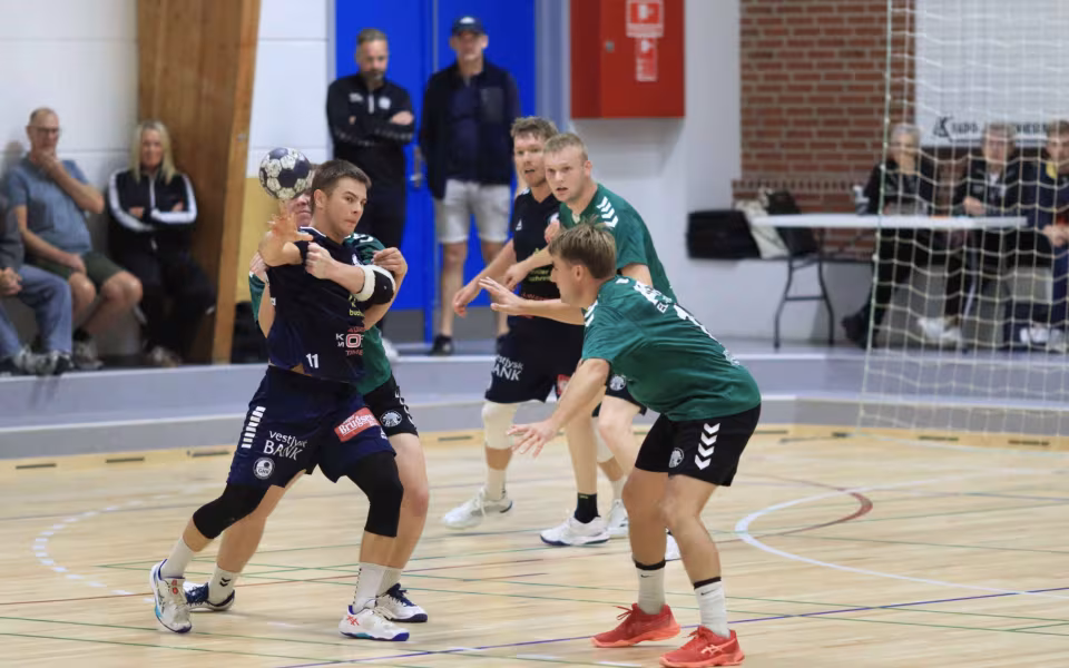 Blåbjerg fik en hård start på livet i 3 Division