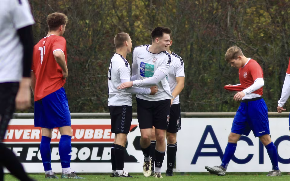 Varde IF Fodbold Nedrykning Og Sejre