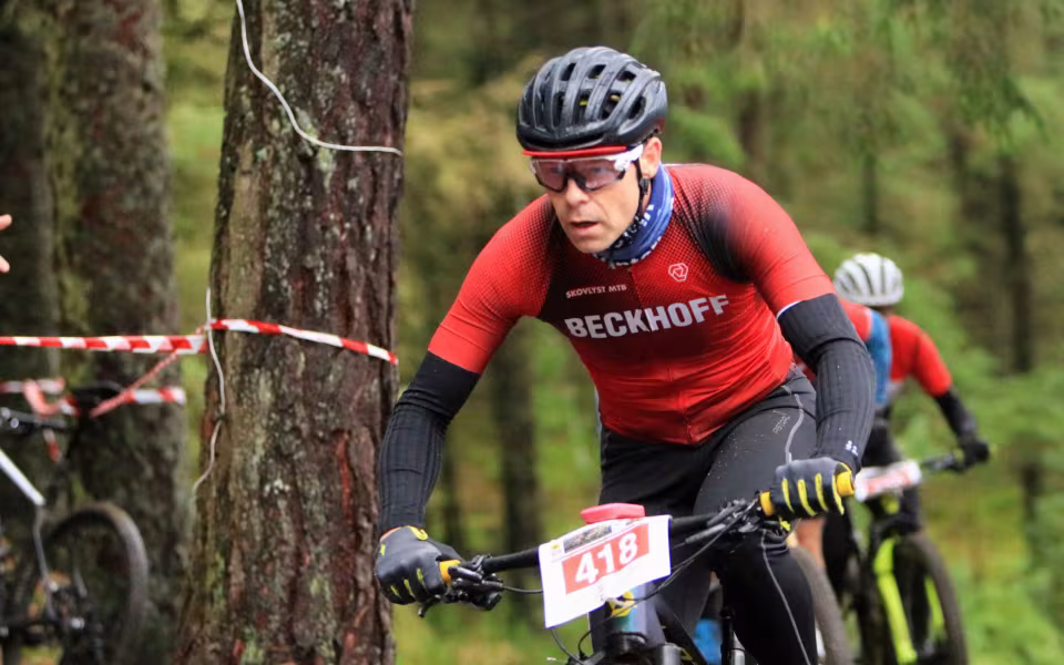 Mountainbike ryttere imponerede trods vådt vejr