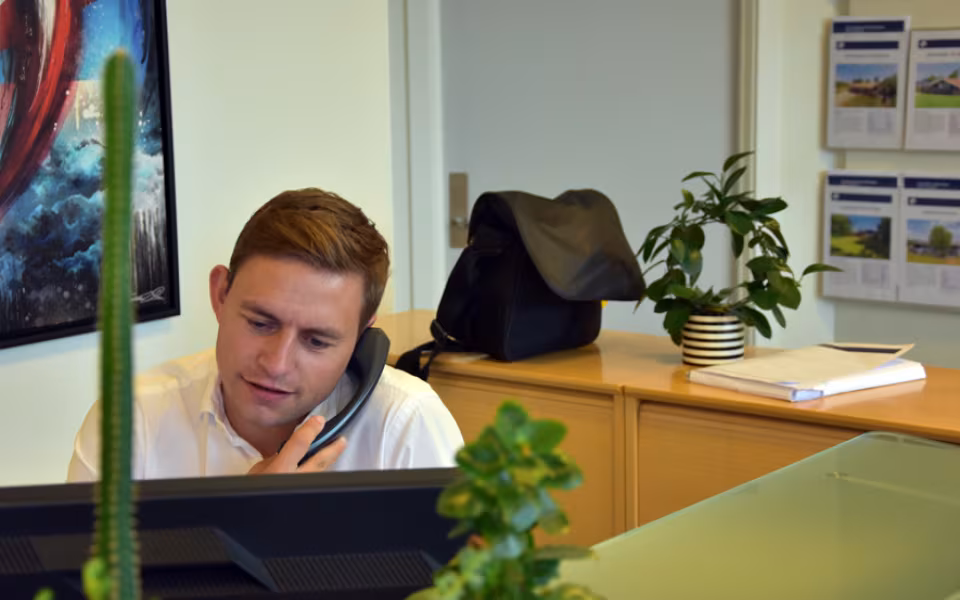 Der bliver solgt huse under postnummeret 6830