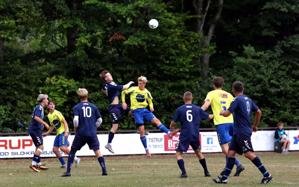 HTS-serie 1 åbner efterårssæsonen med fortjent 3-0-sejr - Se filmklip fra kampen