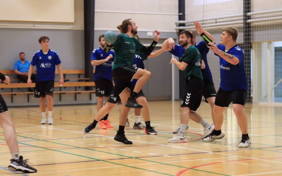 Begge Blåbjerg Hold Led Nederlag