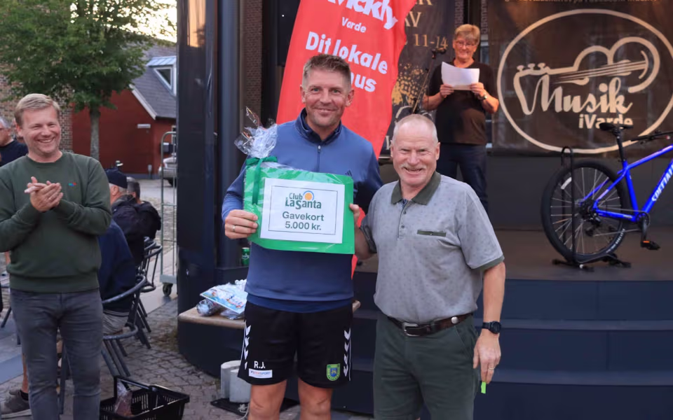 Sponsorløb skabte fest på torvet