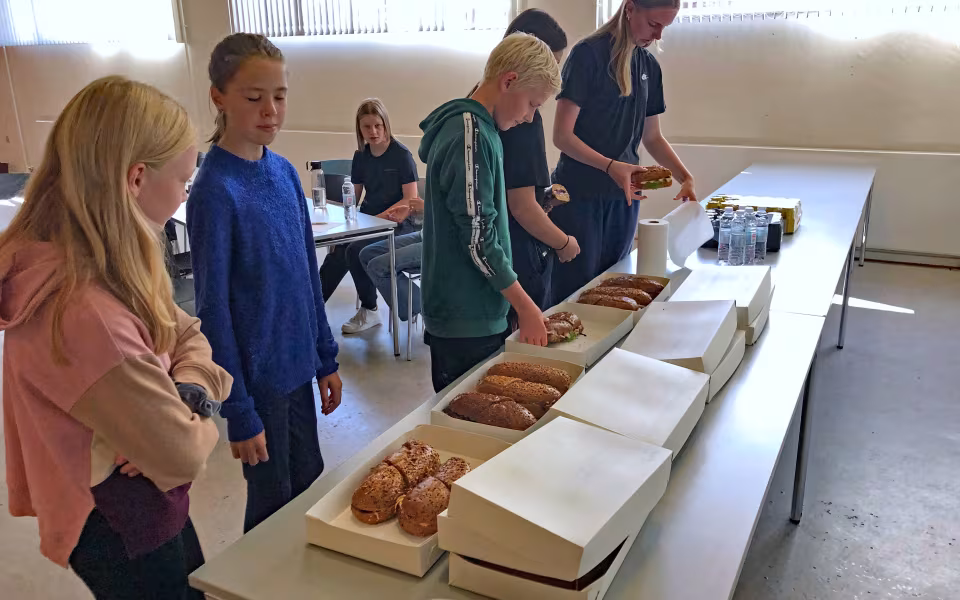 Ledere og trænere til den kommende gymnastiksæson var søndag på kursus på Ansager Skole
