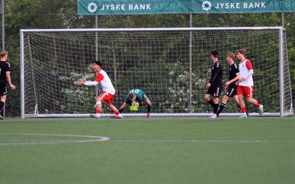 Varde IF spillede uafgjort topkamp