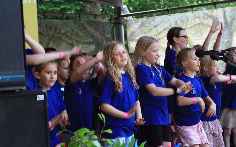 Musikfest samlede generationer i Outrup