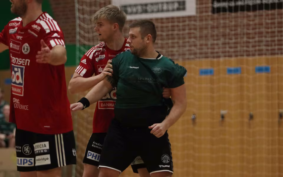 Blåbjerg HK  fejrer håndboldfest trods nederlag