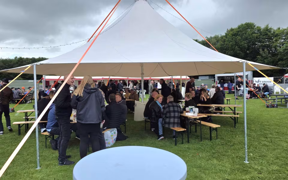 Ølgod BEER Festival 2026 bød på smag, musik og fællesskab - Se billeder fra dagen.