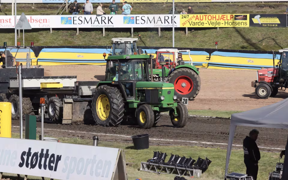 Powerpull og Truckshow skabte folkefest i Outrup