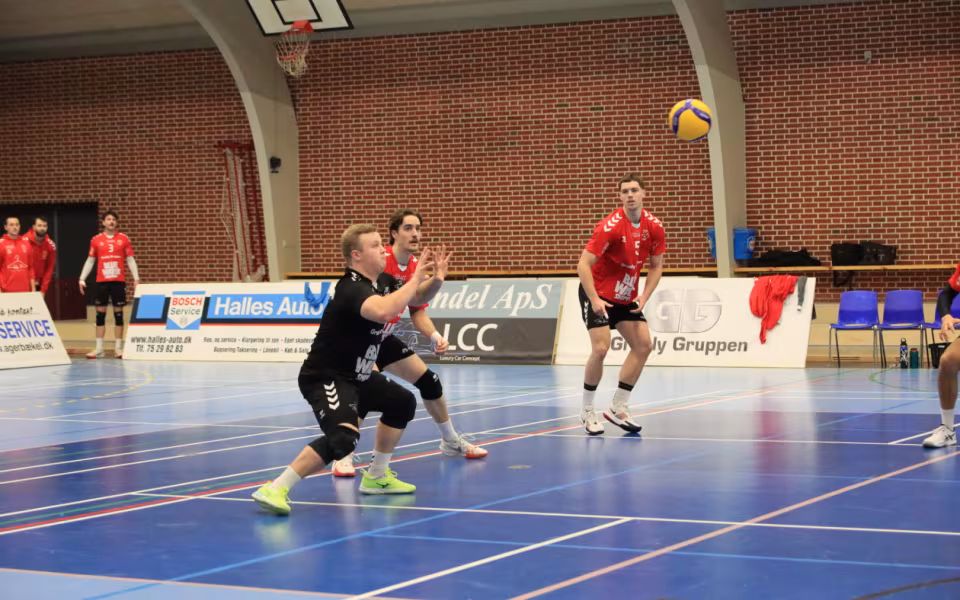 Nordenskov triumferer i tæt volleyballkamp