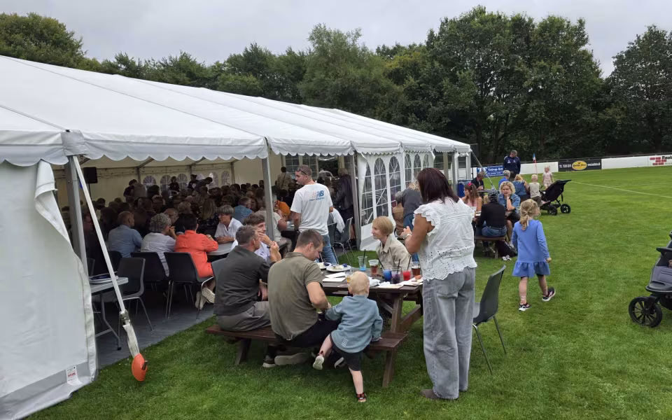 Familiespisning og hyggeaften til Tistrup Sportsfest fredag aften