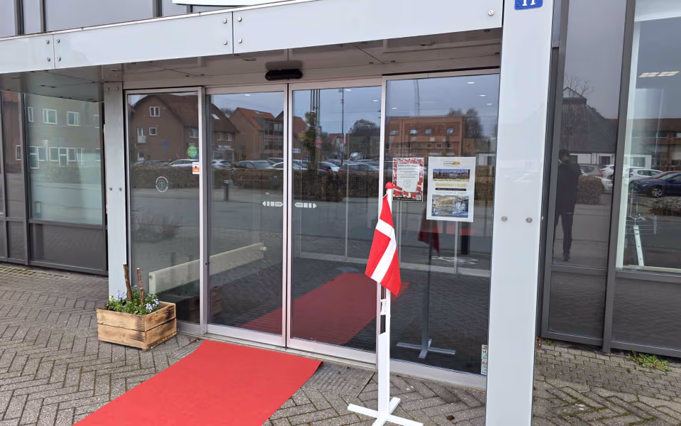 Stor opbakning til åbningsfest i Ølgod midtby