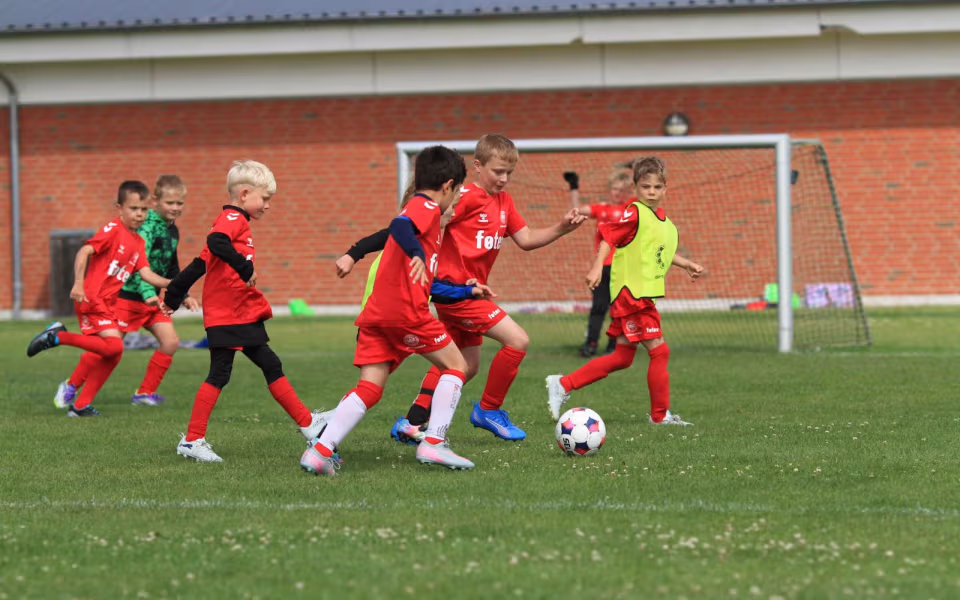 Sol over fodboldskolen