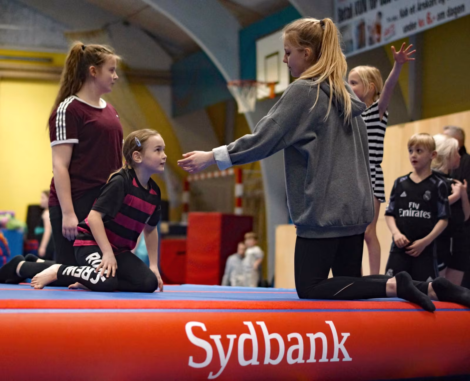 Gymnasterne kan nu springe endnu højere