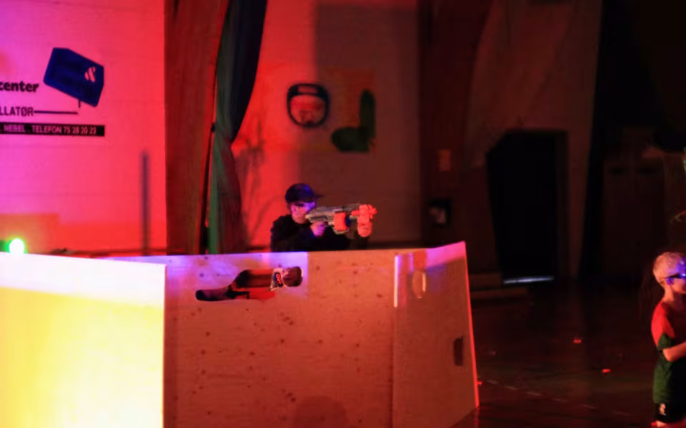 Stor succes med Pizza og Fredagsfun