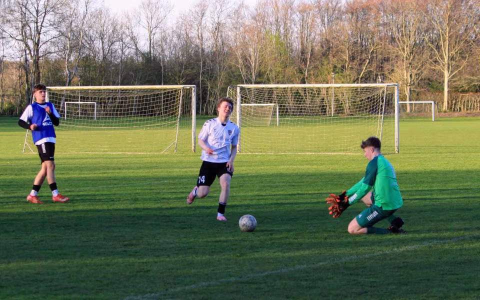 U19 vinder stort 6-2