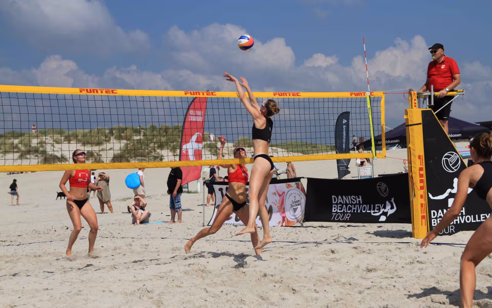 Beachvolleyfest ved Vesterhavet