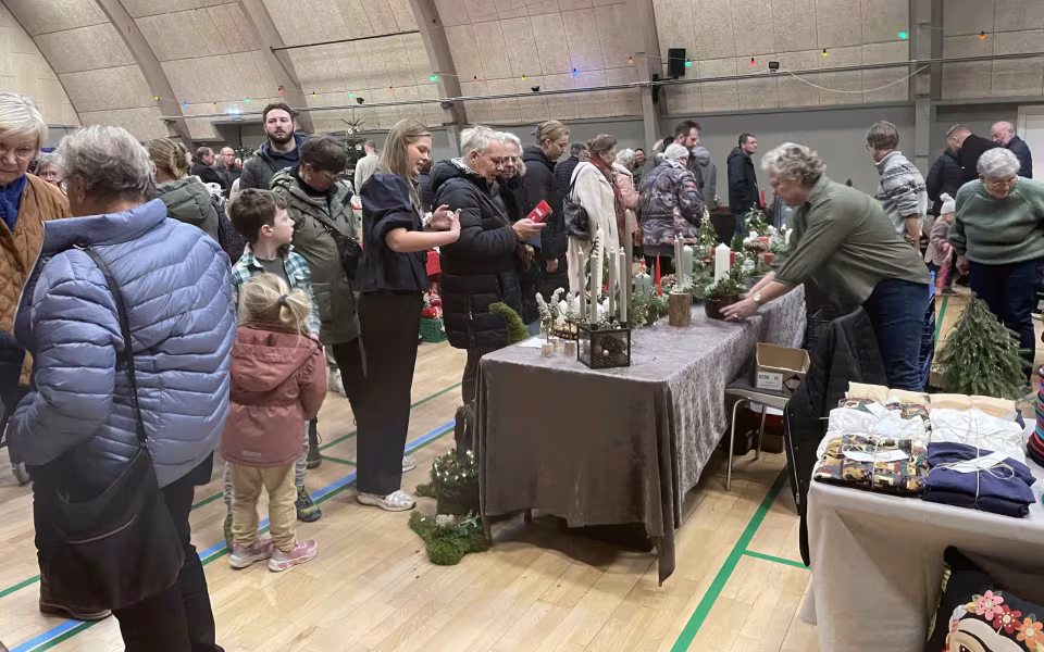 Julestue i Oksbøl trækker fulde huse