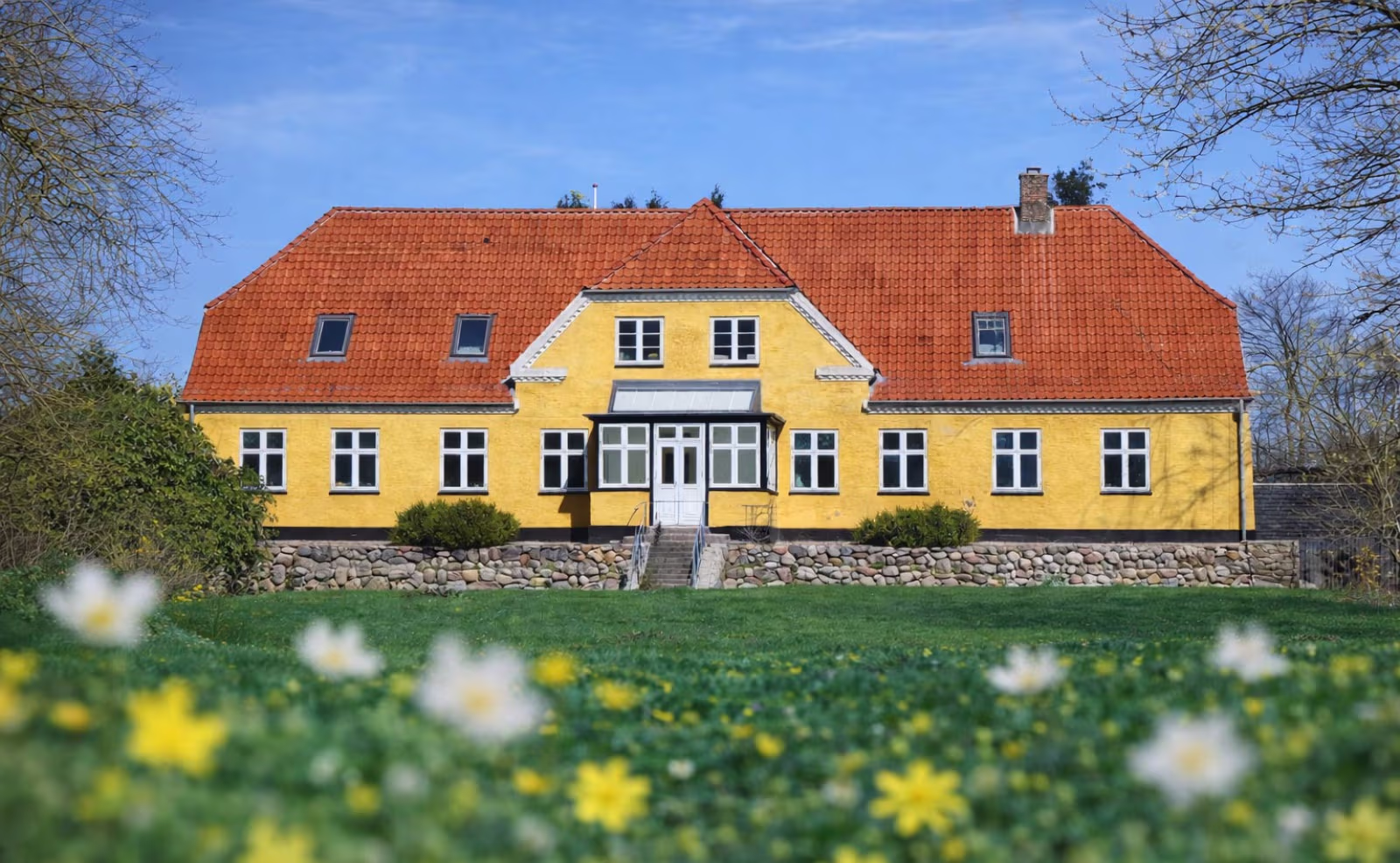 Skimmelsvamp rammer Ansager præstegård