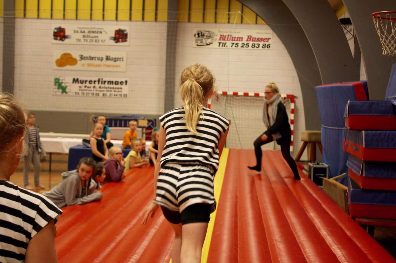 Lokalopvisning i Billum Hallen
