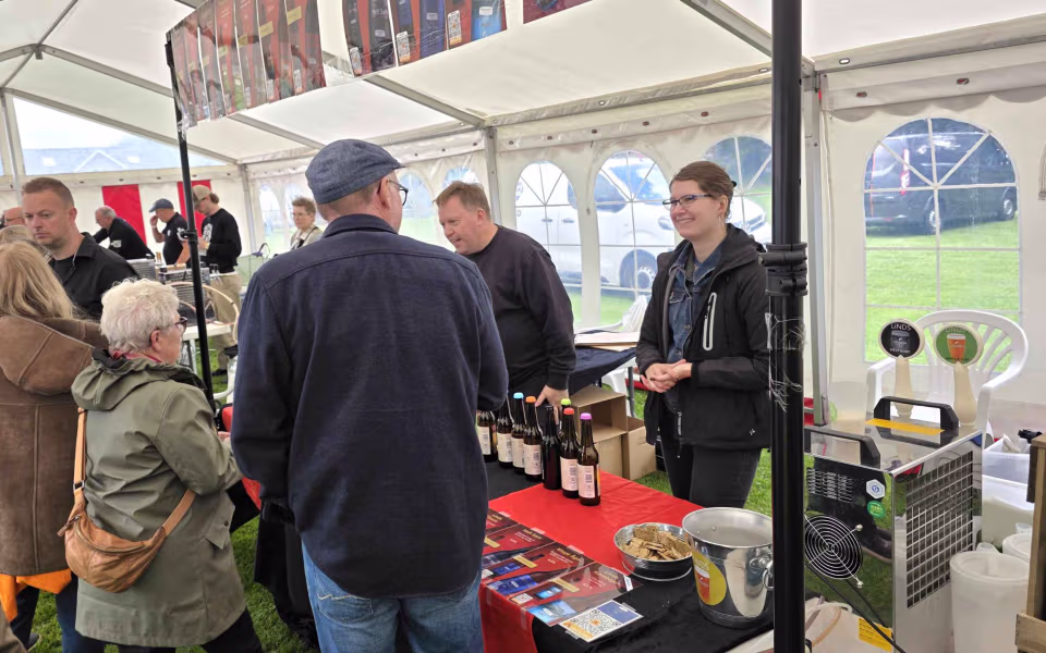 Ølgod BEER Festival 2026 bød på smag, musik og fællesskab - Se billeder fra dagen.