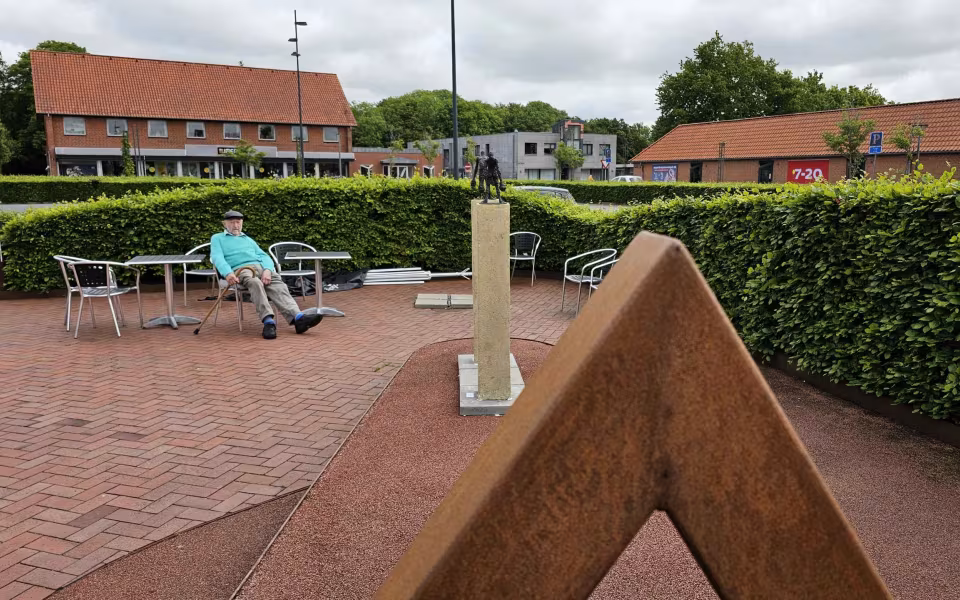 Se billeder fra åbningen af Skulptur Ølgod 2025