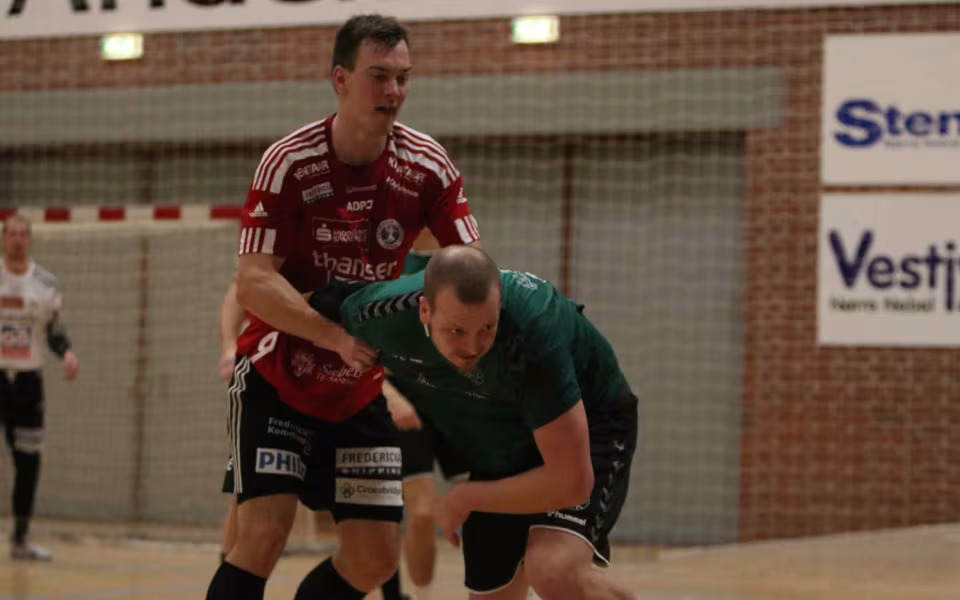 Blåbjerg HK  fejrer håndboldfest trods nederlag