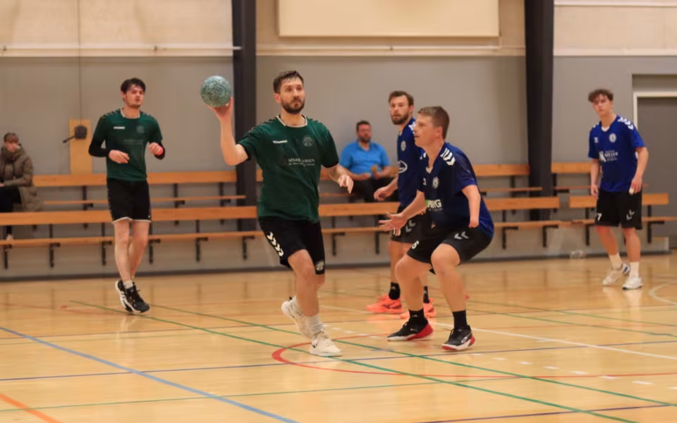 Begge Blåbjerg Hold Led Nederlag