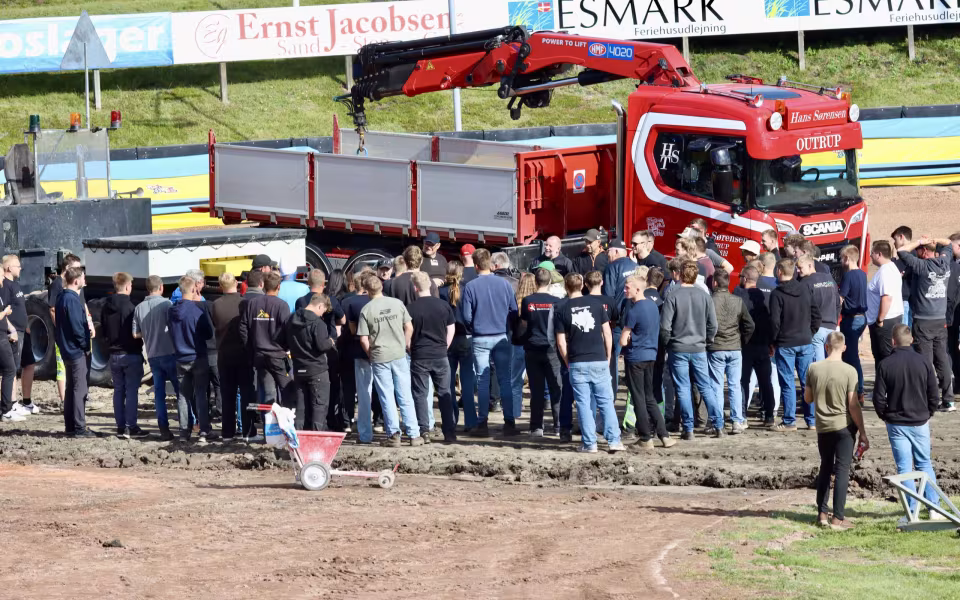 Powerpull og Truckshow skabte folkefest i Outrup