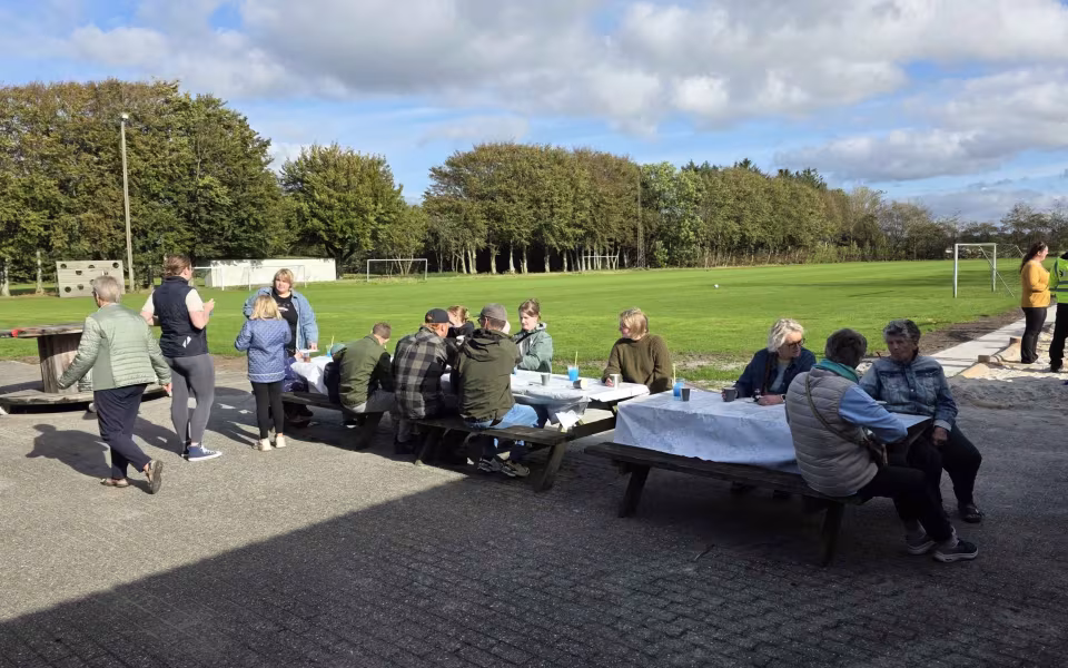 Ny legeplads indviet på Krusbjerg Stadion