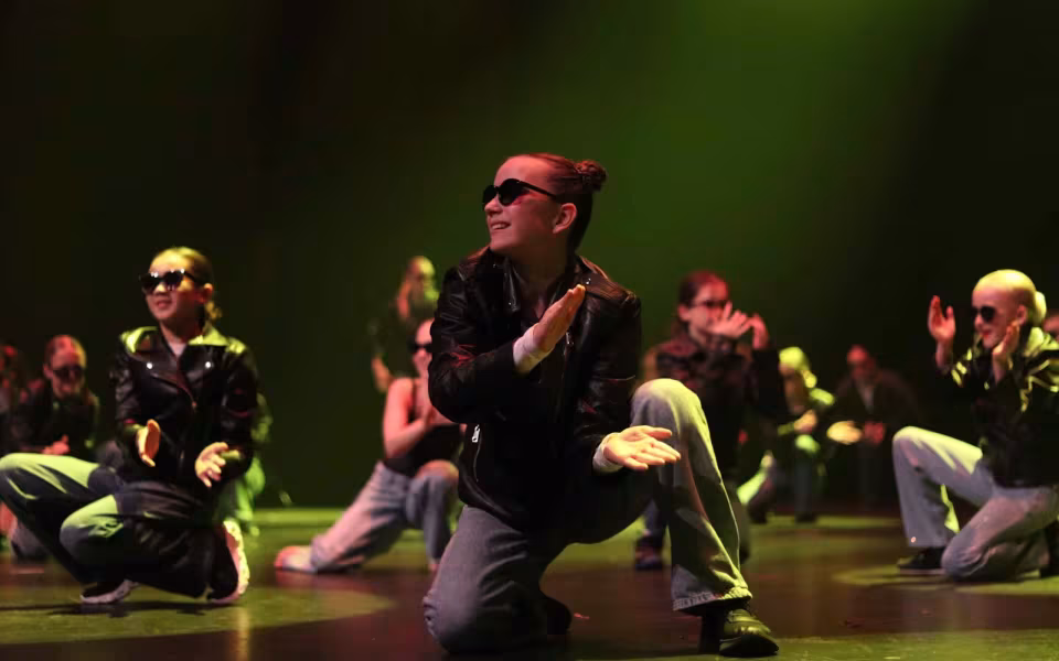 Dance Company Twenty Juleshow begejstrede 1200 publikummer