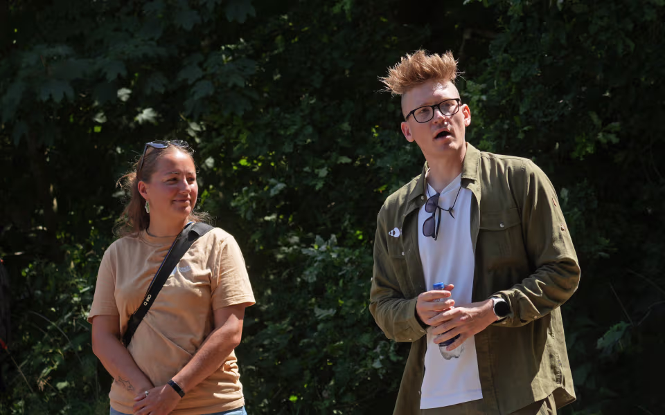 Naturformidlerne Sara Kande og Jens Thorving Andersen