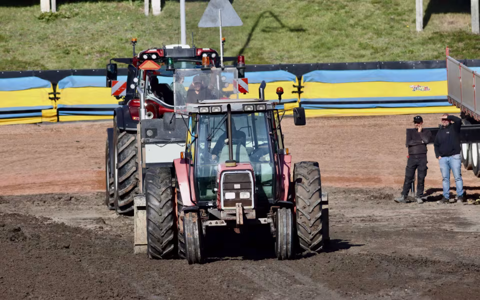 Powerpull og Truckshow skabte folkefest i Outrup