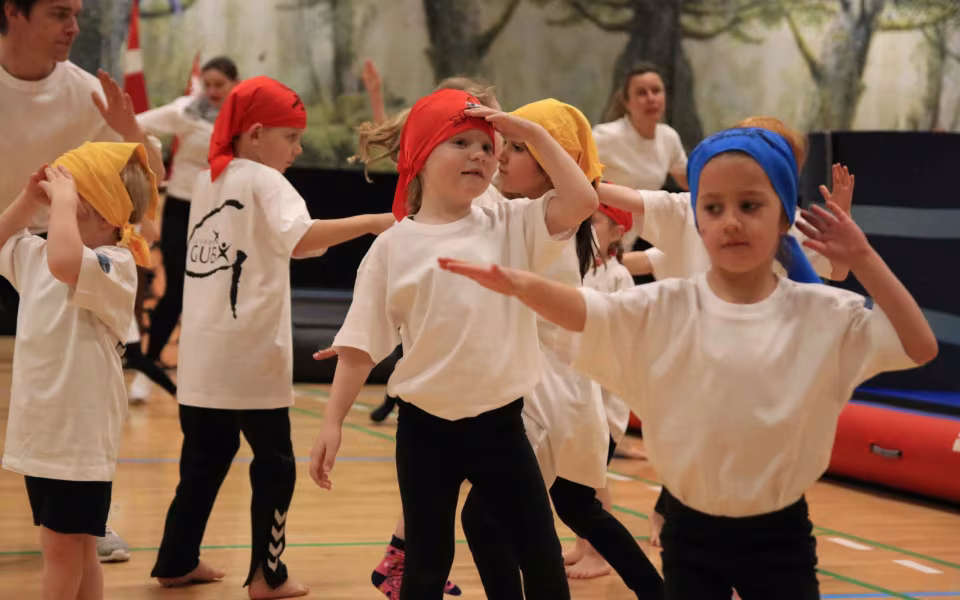Forårsstemning i Outrup med GUB Gymnastik