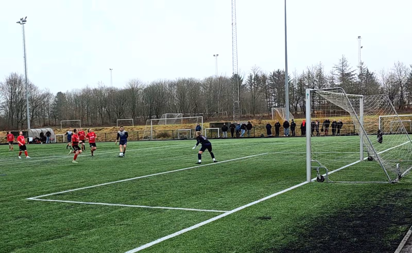 Filmklip fra træningskamp i serie 1 - KLG-HTS 3-3(0-2).