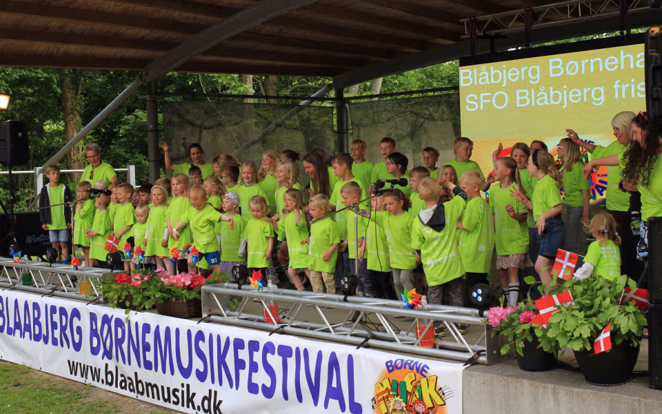 Musikfest samlede generationer i Outrup
