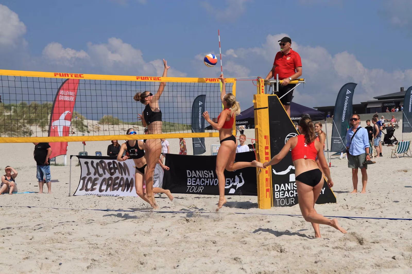 Beachvolleyfest ved Vesterhavet
