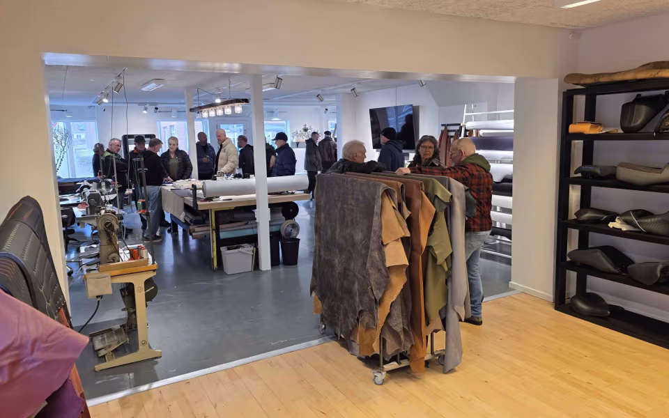 Stor interesse ved åbent hus hos AP Polstring