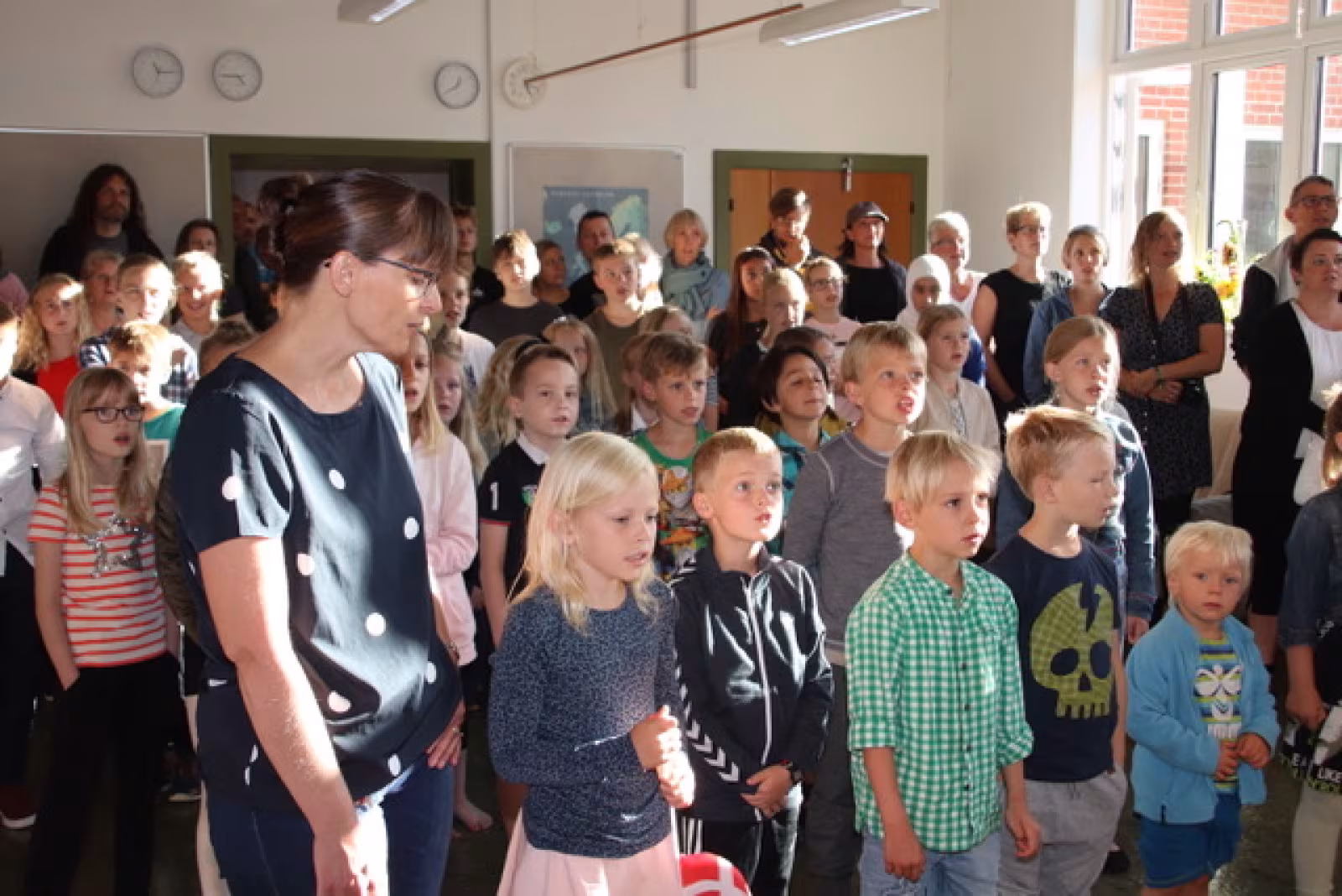 Åben fællessamling på Friskolen
