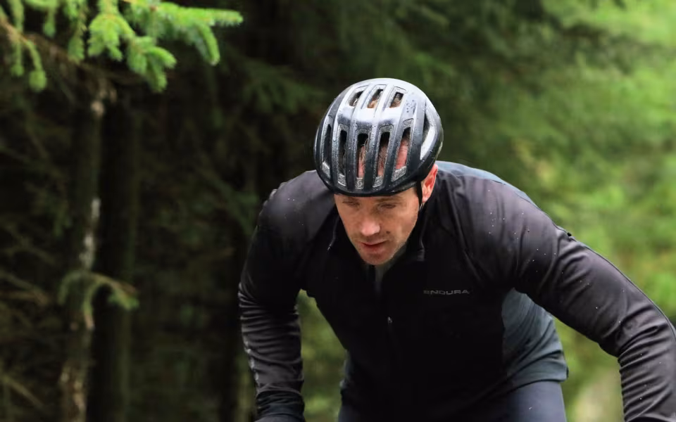 Mountainbike ryttere imponerede trods vådt vejr