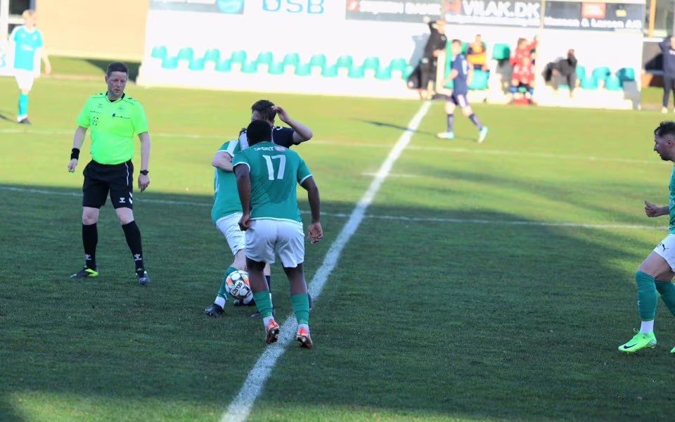 Sejr til HTS serie 4 herre på udebane mod Skjerns anden hold med 2-1 til HTS.