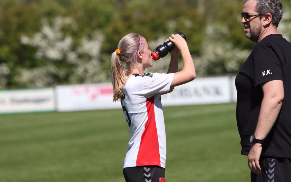 Varde U-19 piger sejrer hjemme
